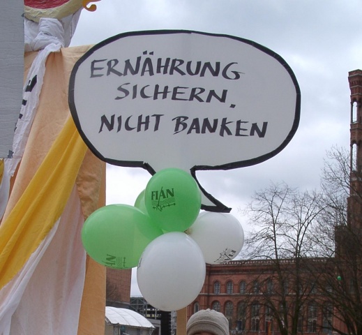 Demo "Wir zah­len nicht für eure Krise"2009